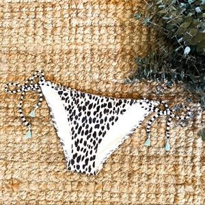NWOT VS Leopard String Bikini Bottom